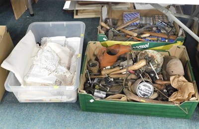 Lot 2253 - Hand tools, to include screwdrivers, grips,...