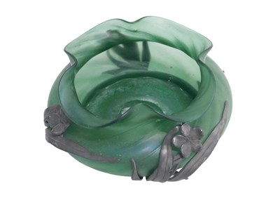 Lot 1127 - A late 19thC Art Nouveau pewter and iridescent...