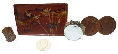 Lot 954 - A collection of items, to include an ivorine...