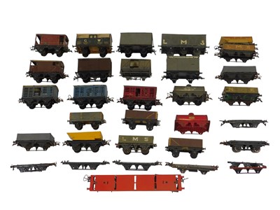 Lot 577 - Hornby and various kit built O gauge wagons...