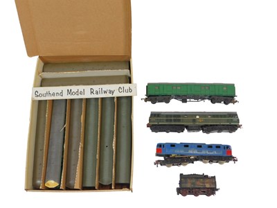 Lot 591 - Hornby and other OO gauge rolling stock and...