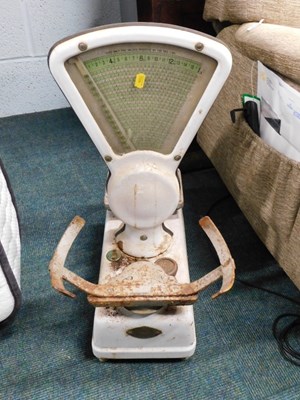 Lot 1708A - Mid-century white enamelled shop scales from E....