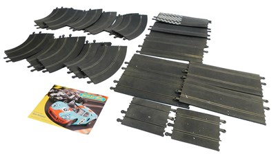 Lot 710 - A quantity of Scalextric track, and a...