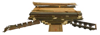 Lot 721 - A 3½" locomotive chassis, and brass rails. (a...