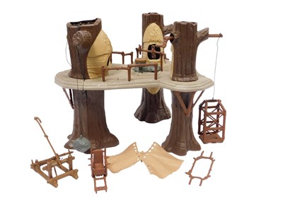 Lot 780 - A Kenner Star Wars Return of the Jedi Ewok...