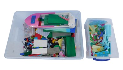 Lot 797 - Various Lego, including bases, Lego Belville...