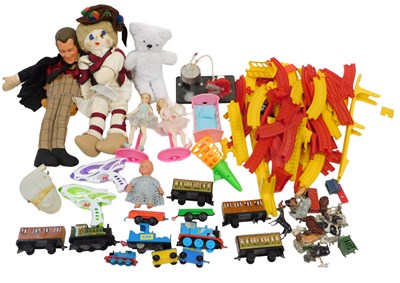 Lot 830 - Miscellaneous toys and soft toys, including...