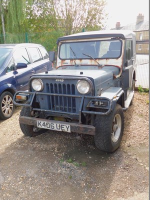 Lot 13B - A Mahindra EJ3B SWB Landau, Registration K406...