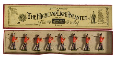 Lot 614 - W Britiain British Soldiers The Highland Light...