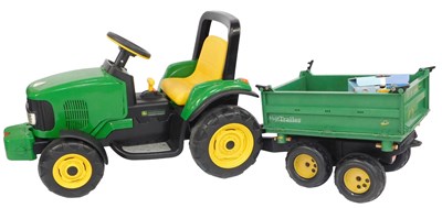 Lot 637 - A John Deere 12 volt battery tractor and a...