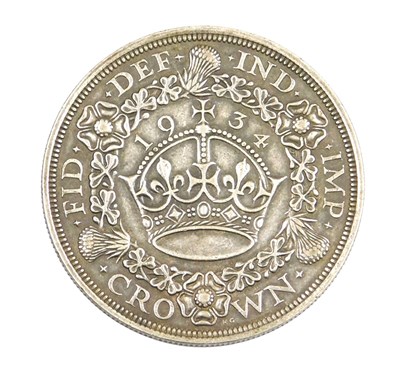 Lot 1 - A 1934 George V silver 'Wreath' Crown, obverse...