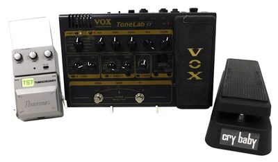 Lot 250 - A Vox Valvetronix Tonelab ST multi effect...
