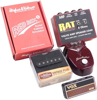 Lot 256 - A Hughes & Kettner Red Box 5 guitar cabinet...