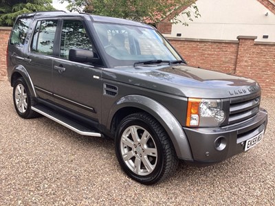 Lot 10A - A Land Rover Discovery TDV6 HSE A,...