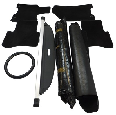 Lot 118 - Kia Sportage floor mats, boot liner, parcel...