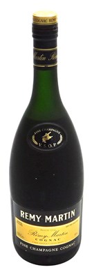 Lot 379 - A bottle of Remy Martin VSOP cognac, 100cl.