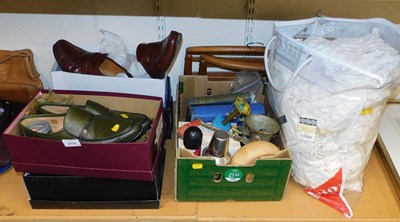 Lot 2118 - Gentleman's shoes, to include a pair of...