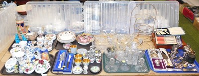 Lot 2198 - General household effects, to include...