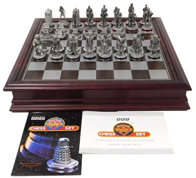 Lot 614 - A Danbury Mint Doctor Who Chess Set, A mighty...