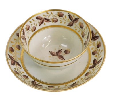 Lot 65 - A late 18thC Newhall porcelain tea bowl and...