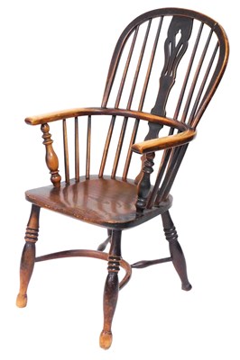 Lot 800 - An early 19thC Nottinghamshire Windsor chair,...