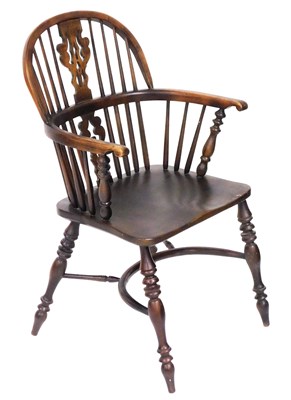 Lot 801 - A 20thC Nottinghamshire design low back...
