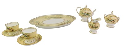 Lot 14 - A Grainger & Co Worcester porcelain...
