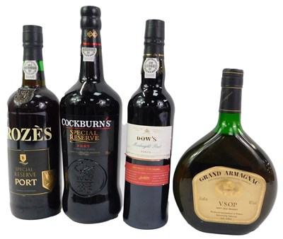 Lot 97 - A collection of port, comprising a bottle of...