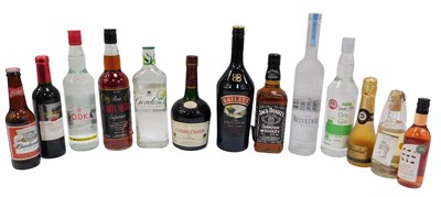 Lot 101 - A group of alcohol, to include Jack Daniels,...