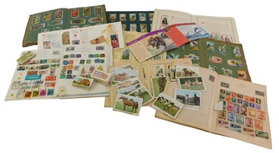 Lot 130 - Cigarette cards, loose and in albums, to...