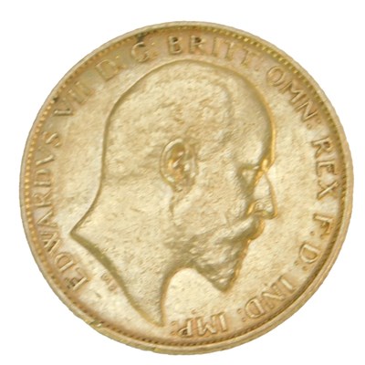 Lot 271 - An Edward VII half gold sovereign, 1902, 14.0g.