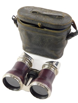 Lot 171 - A pair of late 20thC field binoculars, in...
