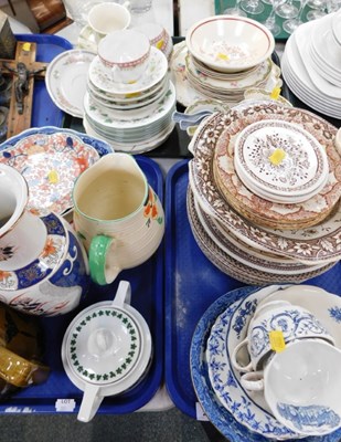 Lot 2091 - Ceramics, teacups, saucers, plates, vases,...