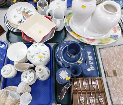 Lot 2109 - Ceramics, including Jasperware part tea...