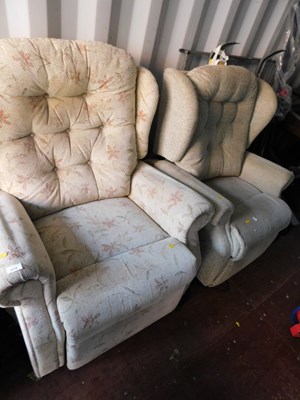 Lot 1079 - A Celebrity Rise and Recline armchair,...