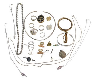 Lot 241 - A group of assorted costume...