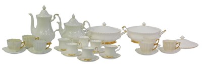 Lot 616 - A Royal Albert Val D'or porcelain pattern part...