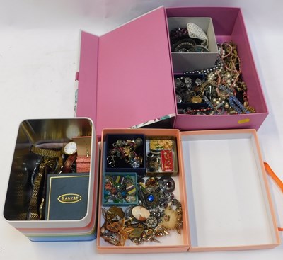 Lot 2164 - Costume jewellery, including Pulsar...