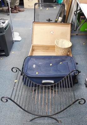 Lot 2221 - A large metal fire grate, a travelling...