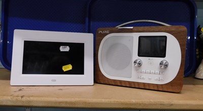 Lot 2021 - A Pure Evoke H4 bluetooth radio, together with...