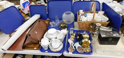 Lot 2115 - Housewares, ceramics and glassware, to include...