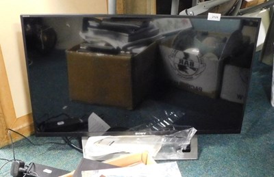 Lot 2124 - A Sony 32" KDL-32WD756 flat screen TV.
