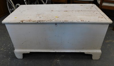 Lot 1547 - A white painted pine blanket box, on bracket...