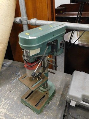 Lot 1572 - A Nu-Tool bench mounted pillar drill.