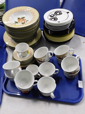 Lot 2169a - A Johnson Brothers part tea service, and a...