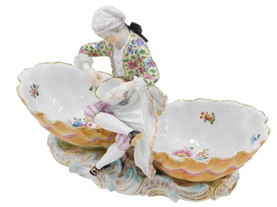 Lot 465 - A Continental porcelain double salt, with...