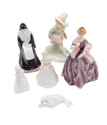 Lot 487 - Royal Doulton, Royal Worcester and Coalport...