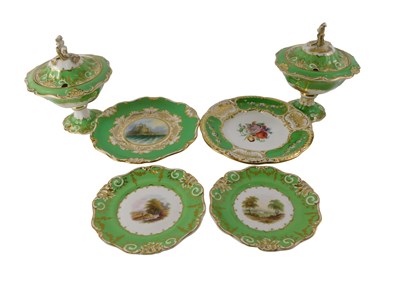 Lot 446 - A Staffordshire Davenport pattern ceramics,...