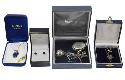 Lot 546 - A group of silver and other...