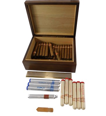 Lot 592 - A cigar box and contents of cigars, to include...